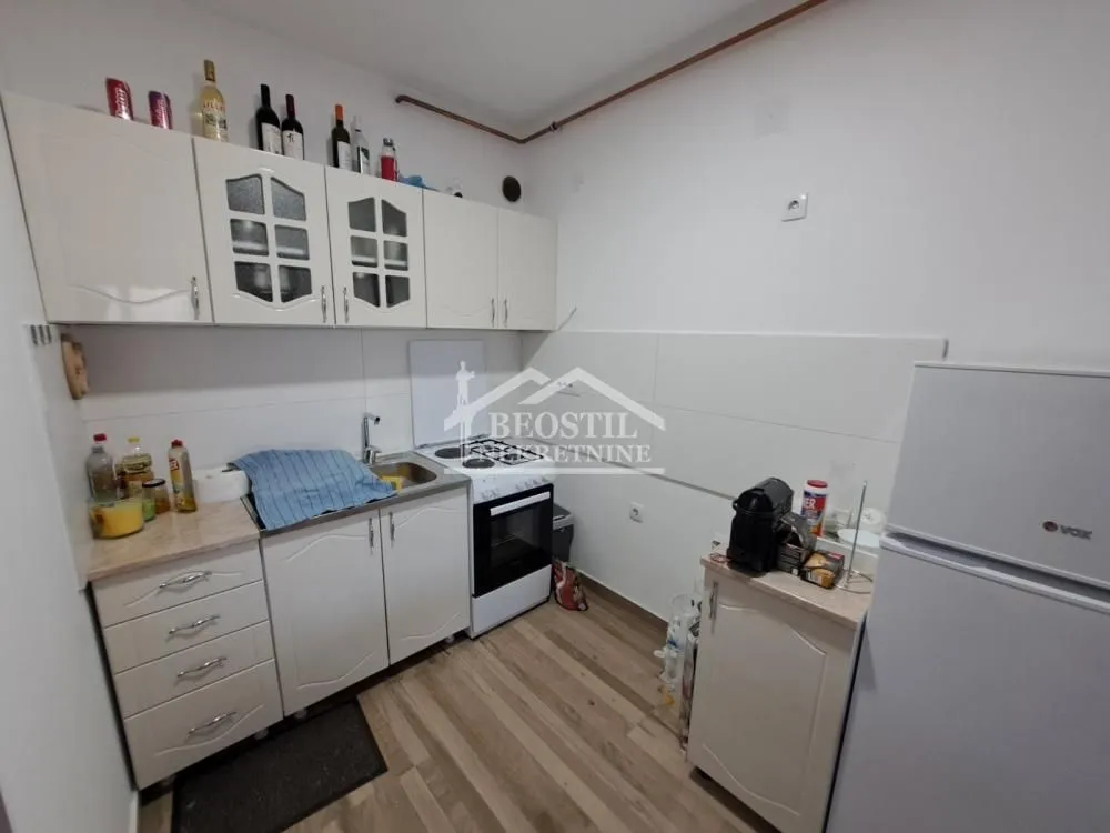 Prodaja, dvosoban stan, 66m², Centar, Stara Pazova