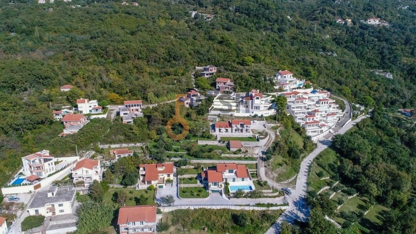 Prodaja, kuća, 300m², Herceg Novi, Crna Gora