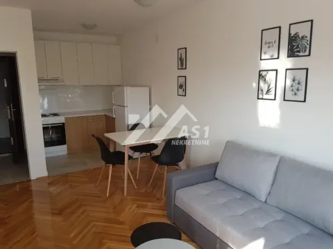 Rent, one bedroom apartment, 41m², Bulevar Evrope, Novi Sad Sve Podlokacije - image 2