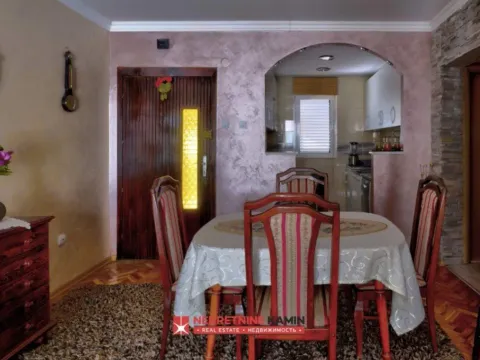 Prodaja, dvosoban stan, 61m², Budva, Crna Gora - image 5