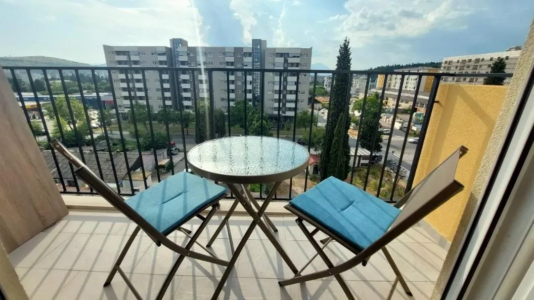 Rent, one bedroom apartment, 39m², Pobrežje, Podgorica