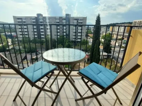 Rent, one bedroom apartment, 39m², Pobrežje, Podgorica - image 6