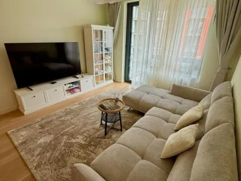 Prodaja, jednosoban stan, 60m², Savski Venac, Beograd