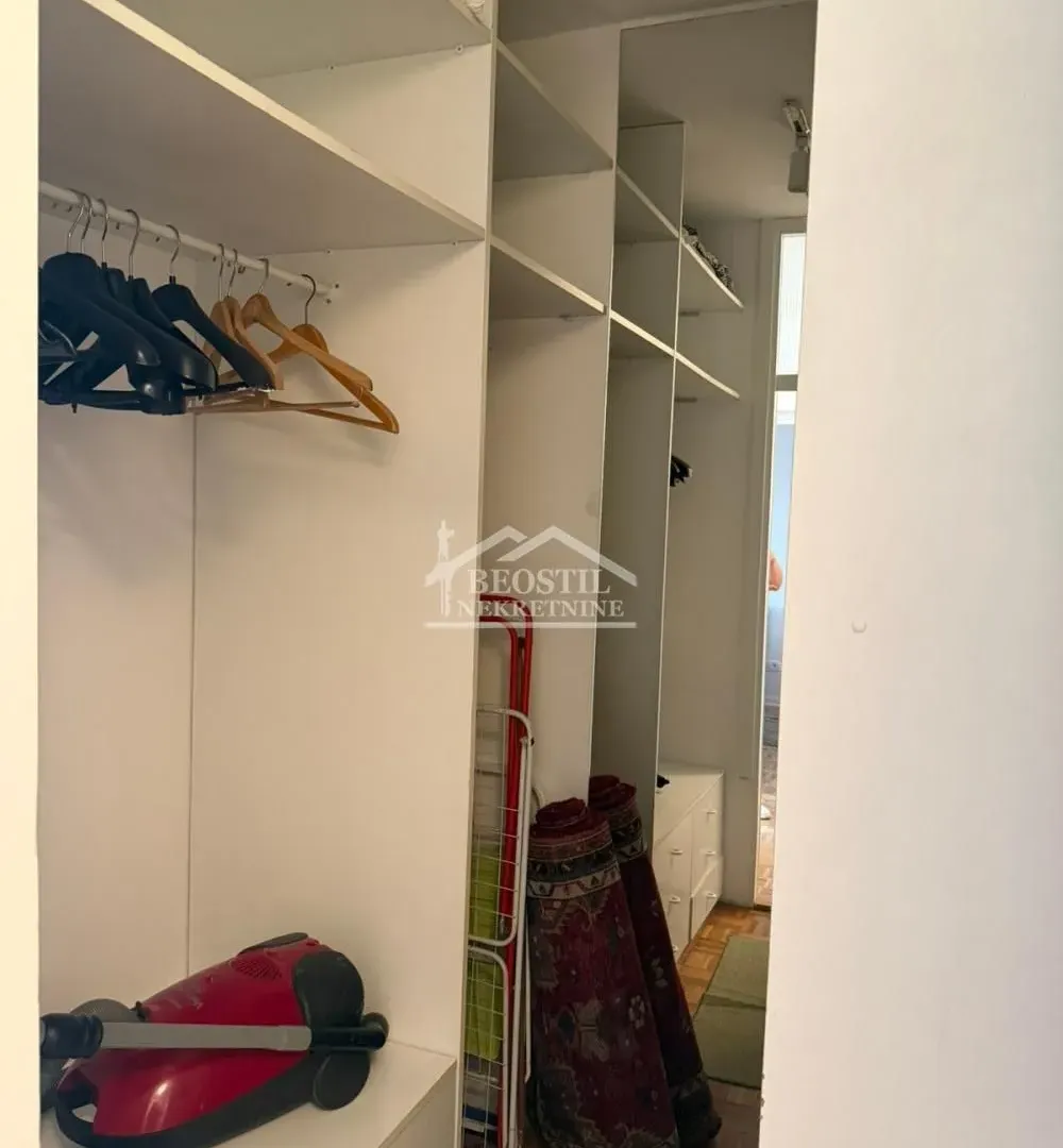 Izdavanje, dvosoban stan, 55m², Voždovac Sve Podlokacije, Beograd