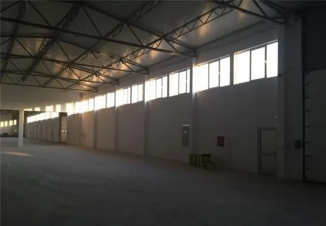 Rent, office space, 2500m², Leštane, Grocka