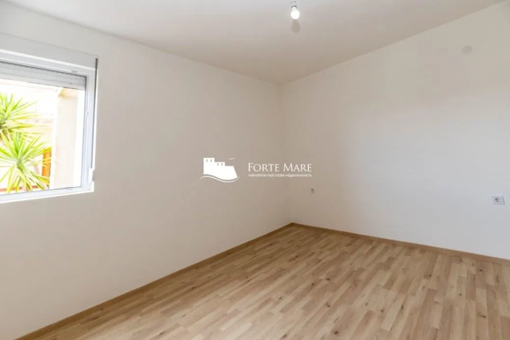 Prodaja, jednosoban stan, 43m², Đenovići, Herceg Novi