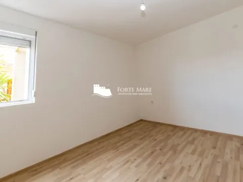 Prodaja, jednosoban stan, 43m², Đenovići, Herceg Novi - image 4