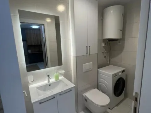 Izdavanje, jednosoban stan, 45m², Stari Aerodrom, Podgorica - image 4