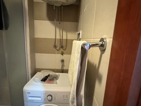 Izdavanje, dvosoban stan, 53m², Lazi, Budva - image 6