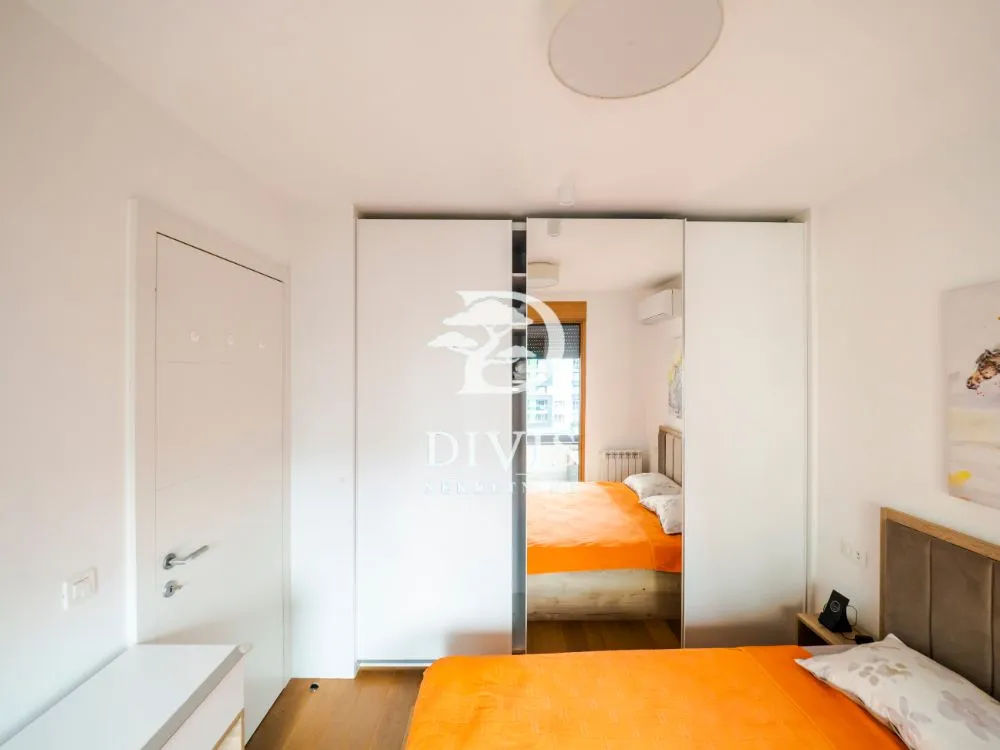 Prodaja, dvosoban stan, 41m², Novi Beograd Blok 65, Novi Beograd Sve Podlokacije