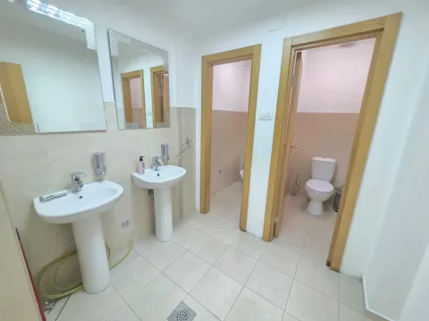 Rent, office space, 120m², Preko Morače, Podgorica - image 3
