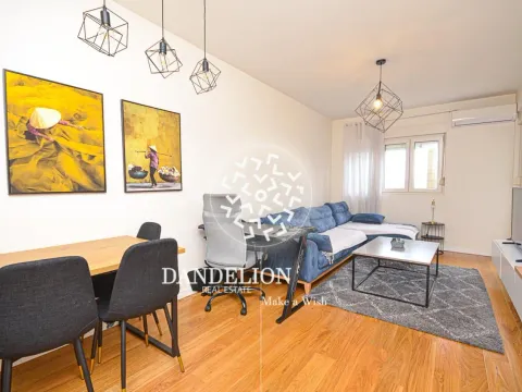 Izdavanje, jednosoban stan, 50m², Central Point, Podgorica - image 17