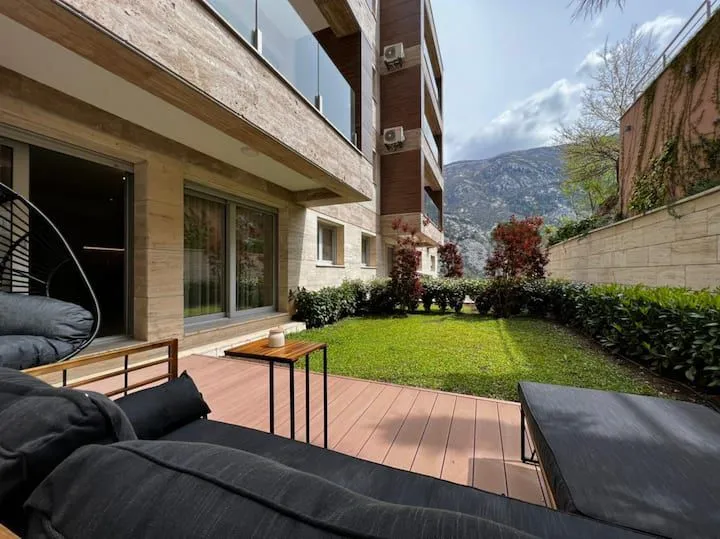 Sale, one bedroom apartment, 29m², Kotor, Crna Gora