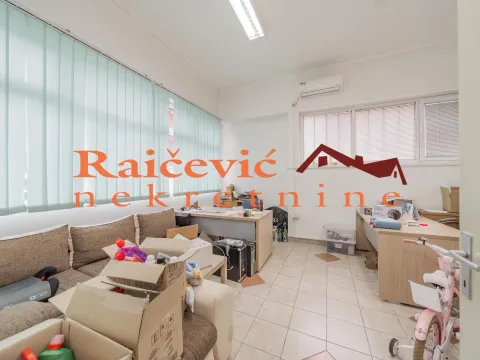 Prodaja, poslovni prostor, 315m², Vojvode Vlahovica, Beograd - image 10