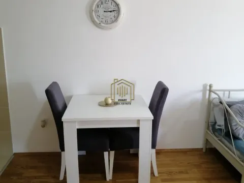 Izdavanje, jednosoban stan, 50m², Tuški Put, Podgorica - image 3