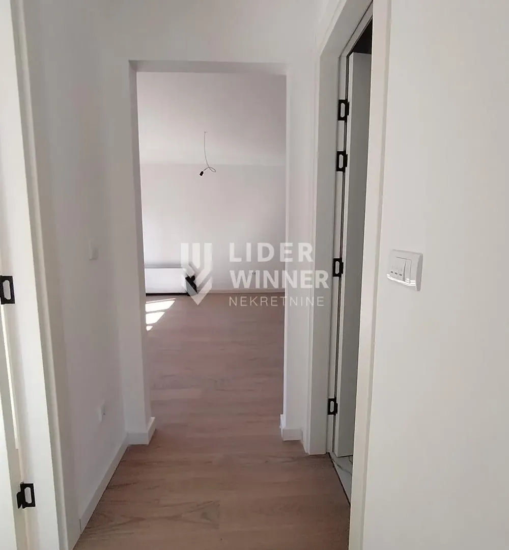 Sale, three bedroom apartment, 78m², Autokomanda, Voždovac Sve Podlokacije