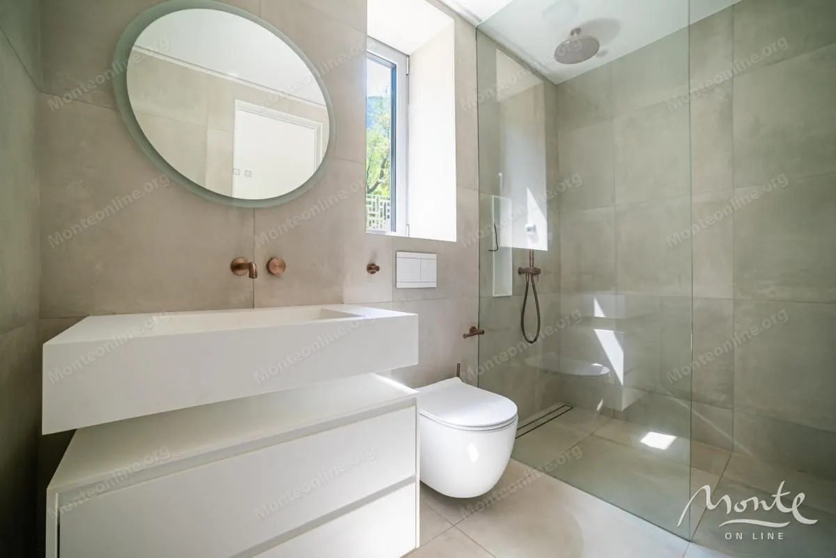 Sale, house, 227m², Tudorovići, Budva