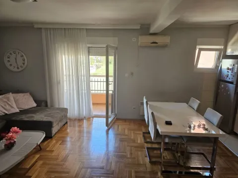 Sale, two bedroom apartment, 76m², Zagorič, Podgorica - image 2