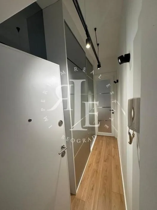 Rent, apartment, 35m², Stari Grad, Beograd