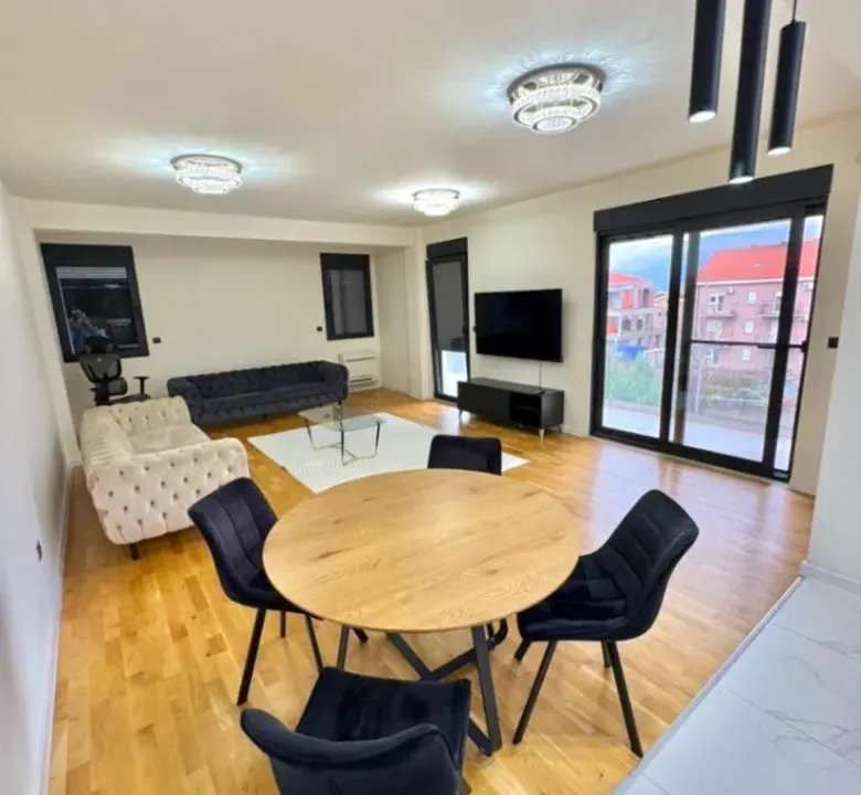 Rent, two bedroom apartment, 100m², Tološi, Podgorica