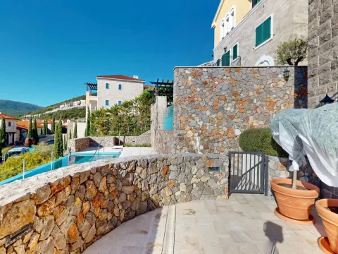 Prodaja, jednosoban stan, 69m², Luštica Bay, Tivat - image 4