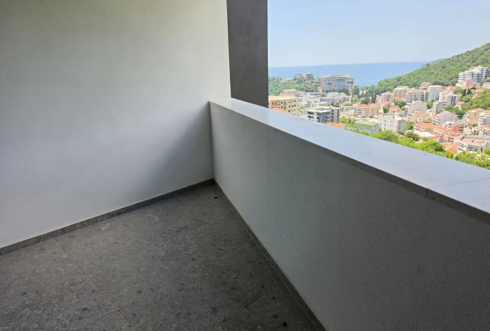 Prodaja, jednosoban stan, 54m², Bečići, Budva