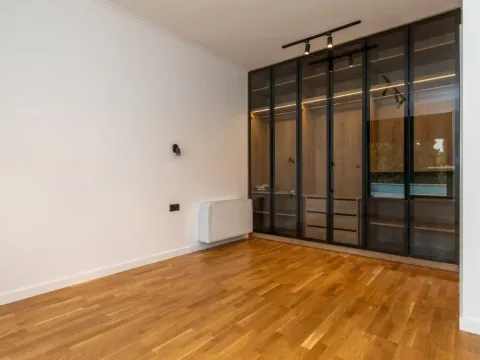 Rent, house, 180m², Gornja Gorica, Podgorica - image 13