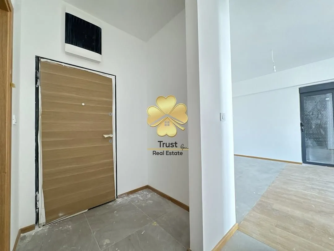Prodaja, dvosoban stan, 76m², Zabjelo, Podgorica