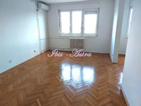 Stan in Tašmajdan