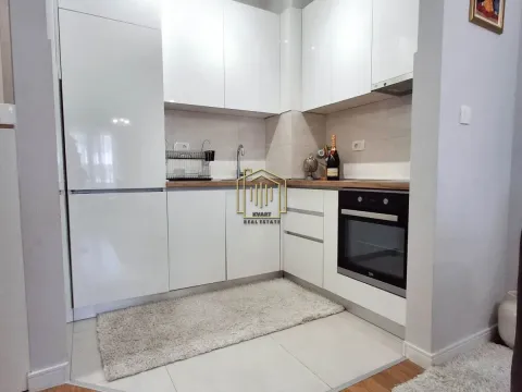 Prodaja, jednosoban stan, 40m², Central Point, Podgorica - image 5