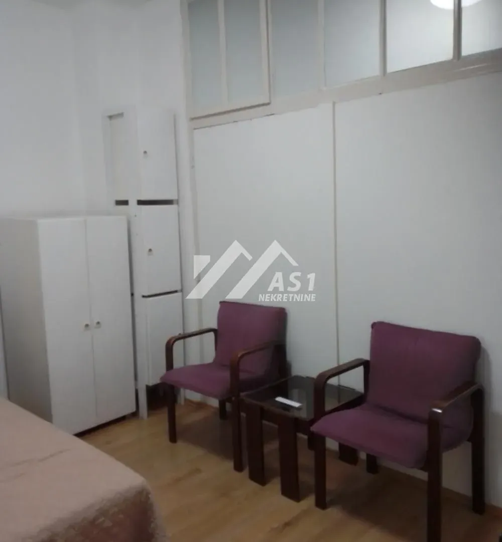 Izdavanje, jednosoban stan, 35m², Novi Sad Sve Podlokacije, Novi Sad