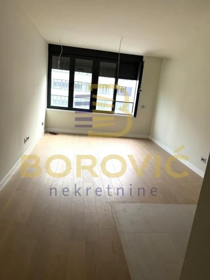 Izdavanje, jednosoban stan, 33m², Novi Beograd Blok 65, Novi Beograd Sve Podlokacije