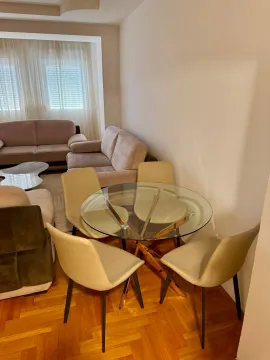 Izdavanje, jednosoban stan, 52m², City Kvart, Podgorica - image 7