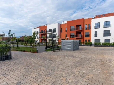 Izdavanje, stan, 173m², Zabjelo, Podgorica - image 24