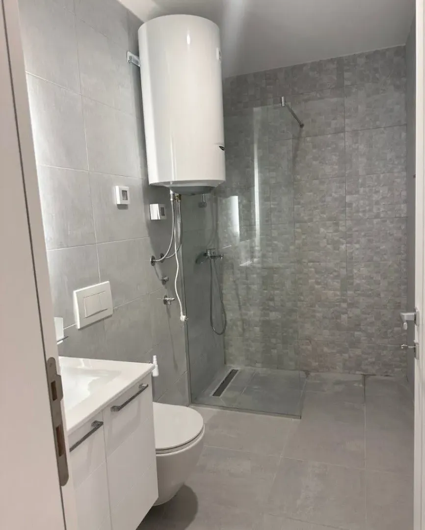 Prodaja, dvosoban stan, 70m², Stari Aerodrom, Podgorica