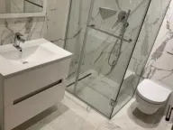 Izdavanje, trosoban stan, 123m², Budva, Crna Gora - image 11