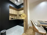 Izdavanje, jednosoban stan, 40m², Central Point, Podgorica - image 6