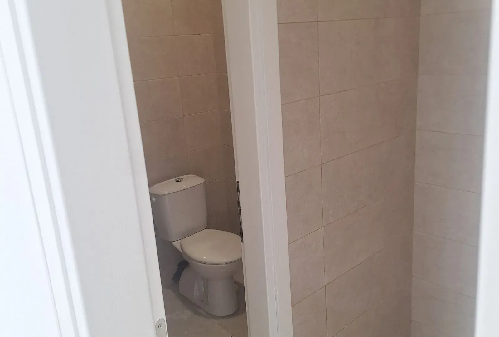 Rent, office space, 240m², Autobuska stanica, Podgorica