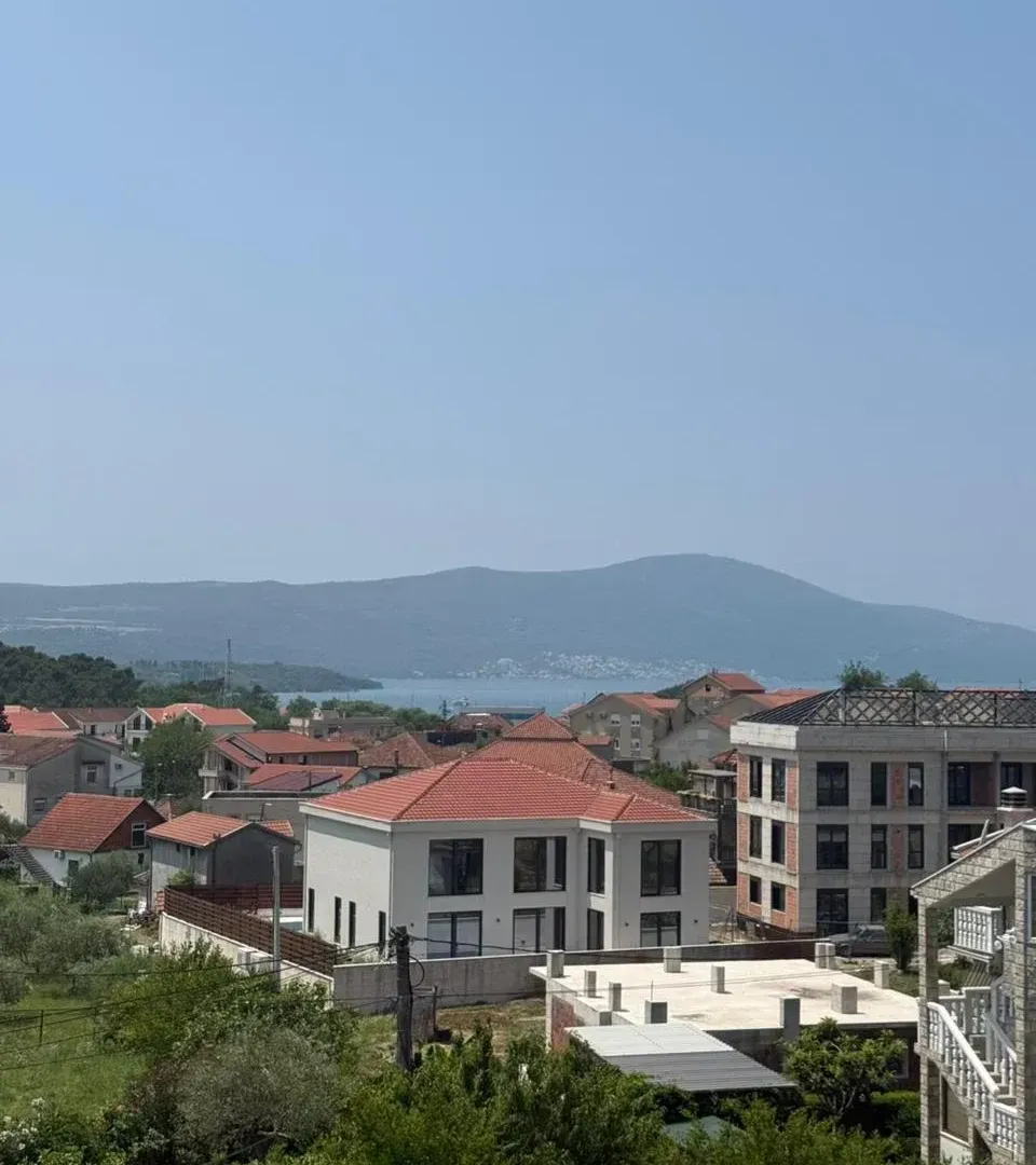 Sale, land lot, 1634m², Tivat, Crna Gora