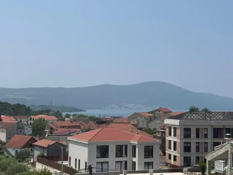 Sale, land lot, 1634m², Tivat, Crna Gora - image 1
