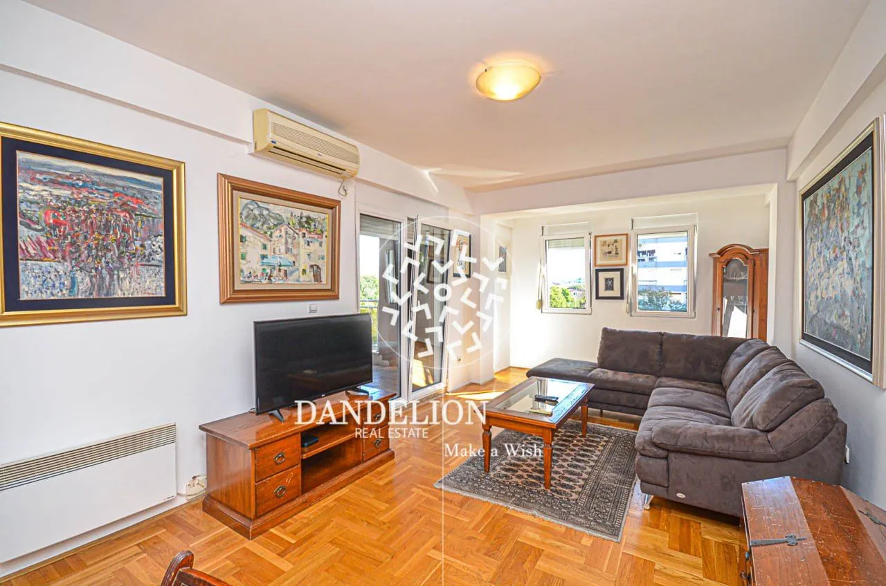 Izdavanje, dvosoban stan, 82m², Preko Morače, Podgorica