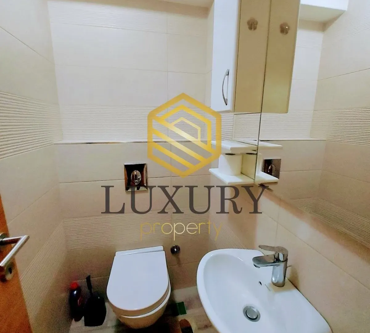 Prodaja, dvosoban stan, 65m², Ljubović, Podgorica