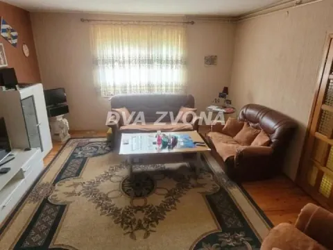 Sale, house, 179m², Adice, Novi Sad Sve Podlokacije - image 4