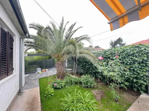 Rent, two bedroom apartment, 80m², Gintaš, Podgorica - image 11