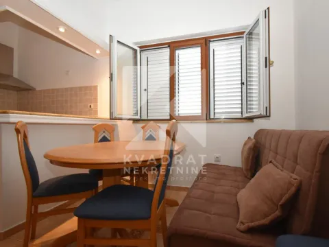 Rent, house, 300m², Donja Gorica, Podgorica - image 28