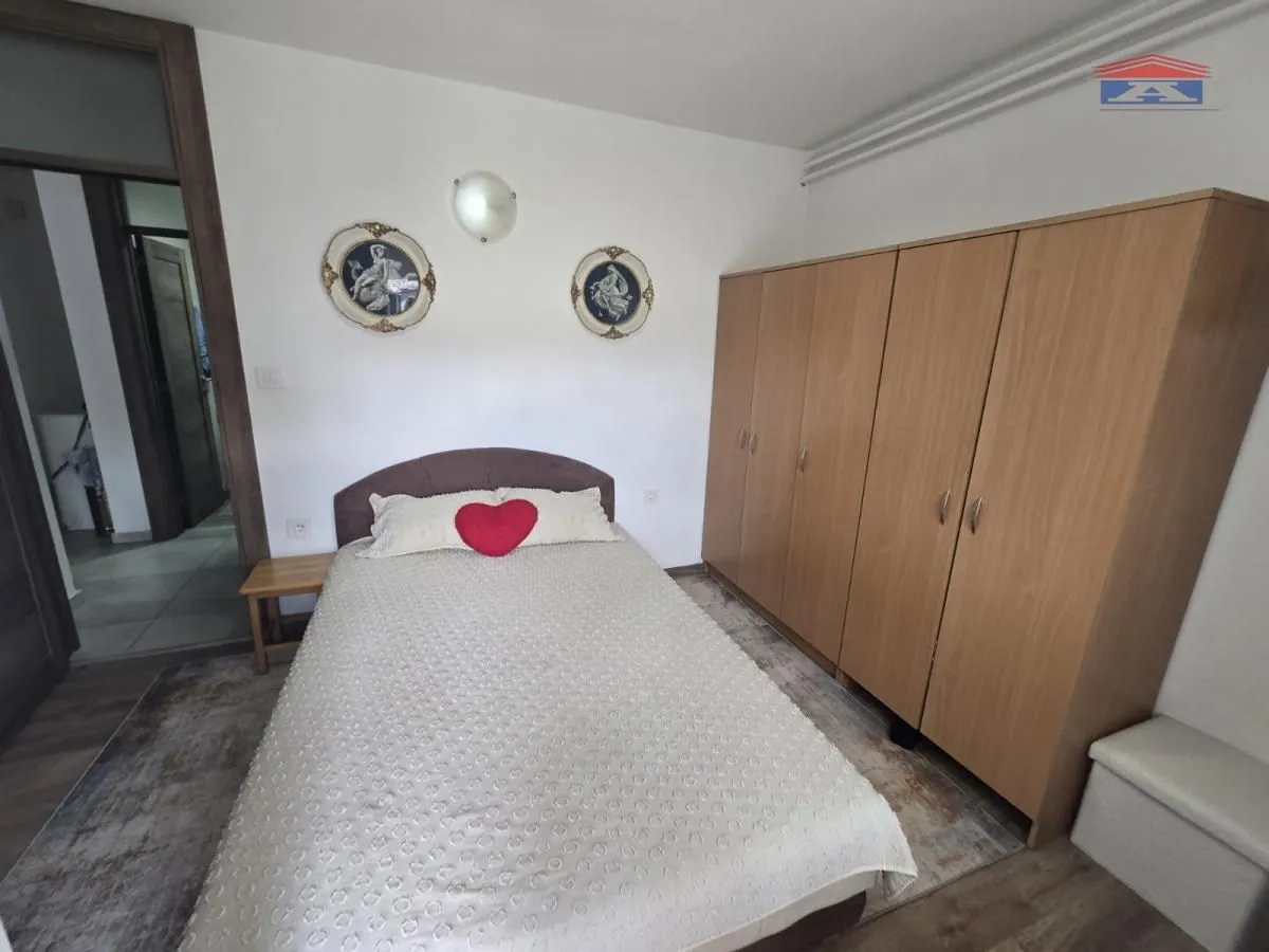 Prodaja, četvorosoban stan, 108m², Grbavica, Novi Sad Sve Podlokacije