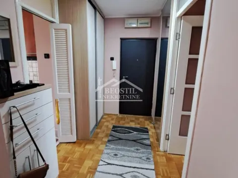 Izdavanje, trosoban stan, 82m², Lion, Zvezdara Sve Podlokacije - image 17