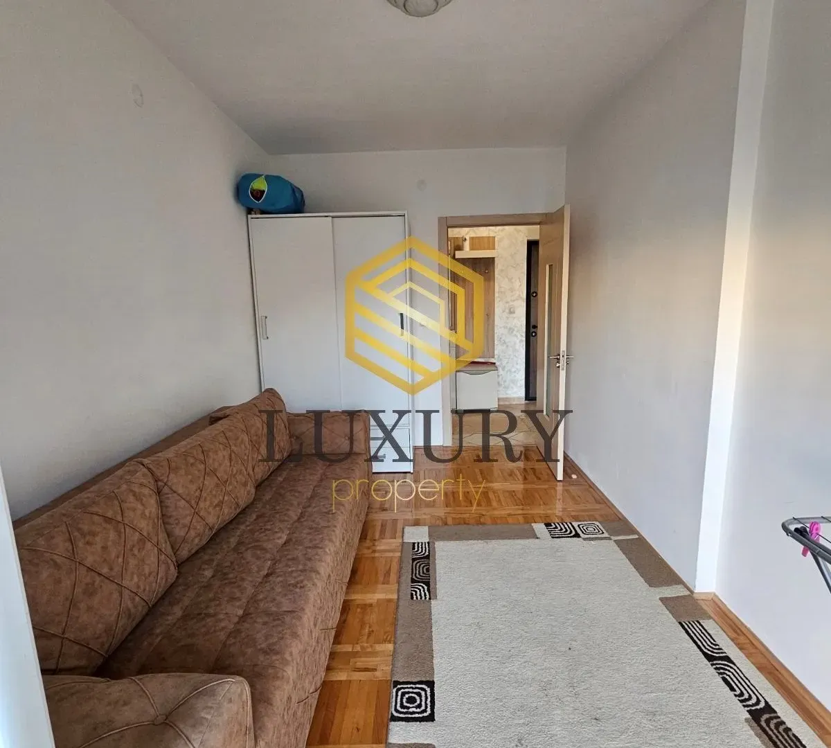 Rent, two bedroom apartment, 65m², Stari Aerodrom, Podgorica