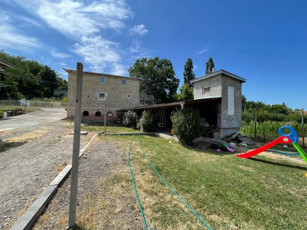 Prodaja, kuća, 150m², Paragovo, Petrovaradin