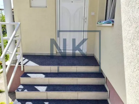 Prodaja, kuća, 55m², Tološi, Podgorica - image 2